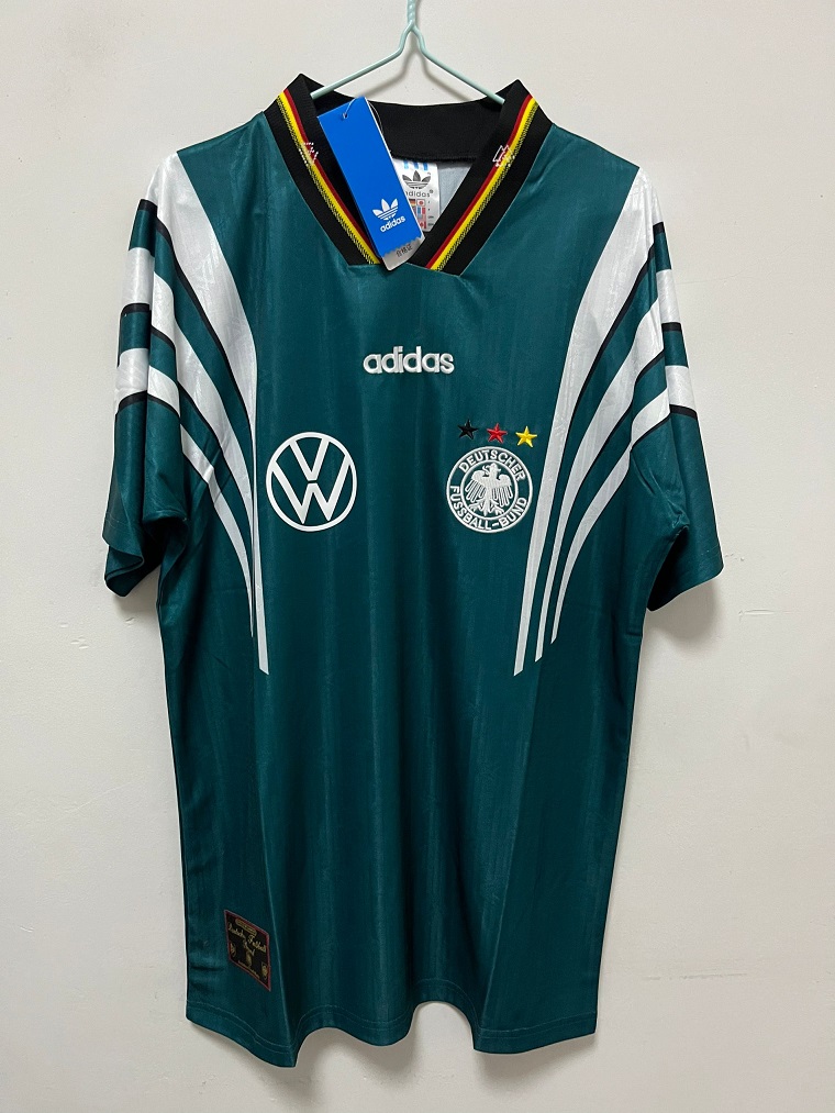 AAA Quality Germany 24/25 Special Retro Green Jersey